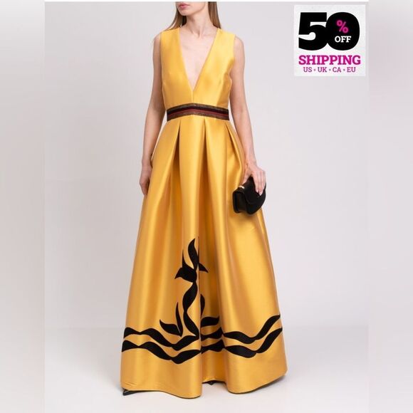 Sachin + Babi Gold Plunge Neck Maxi Gown - Picture 1 of 2